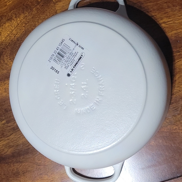 Le Creuset Lace Relief 7.8 inch cocette rondo - Picture 6 of 9